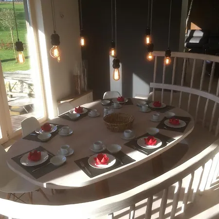 Chic Retreat Near & Fens