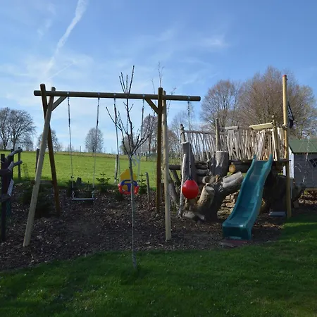 Chic Retreat Near & Fens